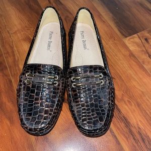 Pierre Dumas WOMENS flats